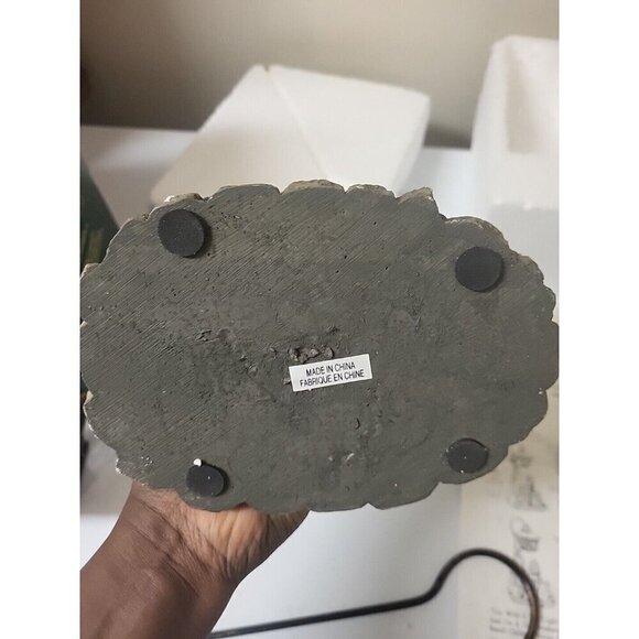 HOSTPICK colorful festive Christmas Scene with Real Candle Street Lamp In EUC - Picture 7 of 14